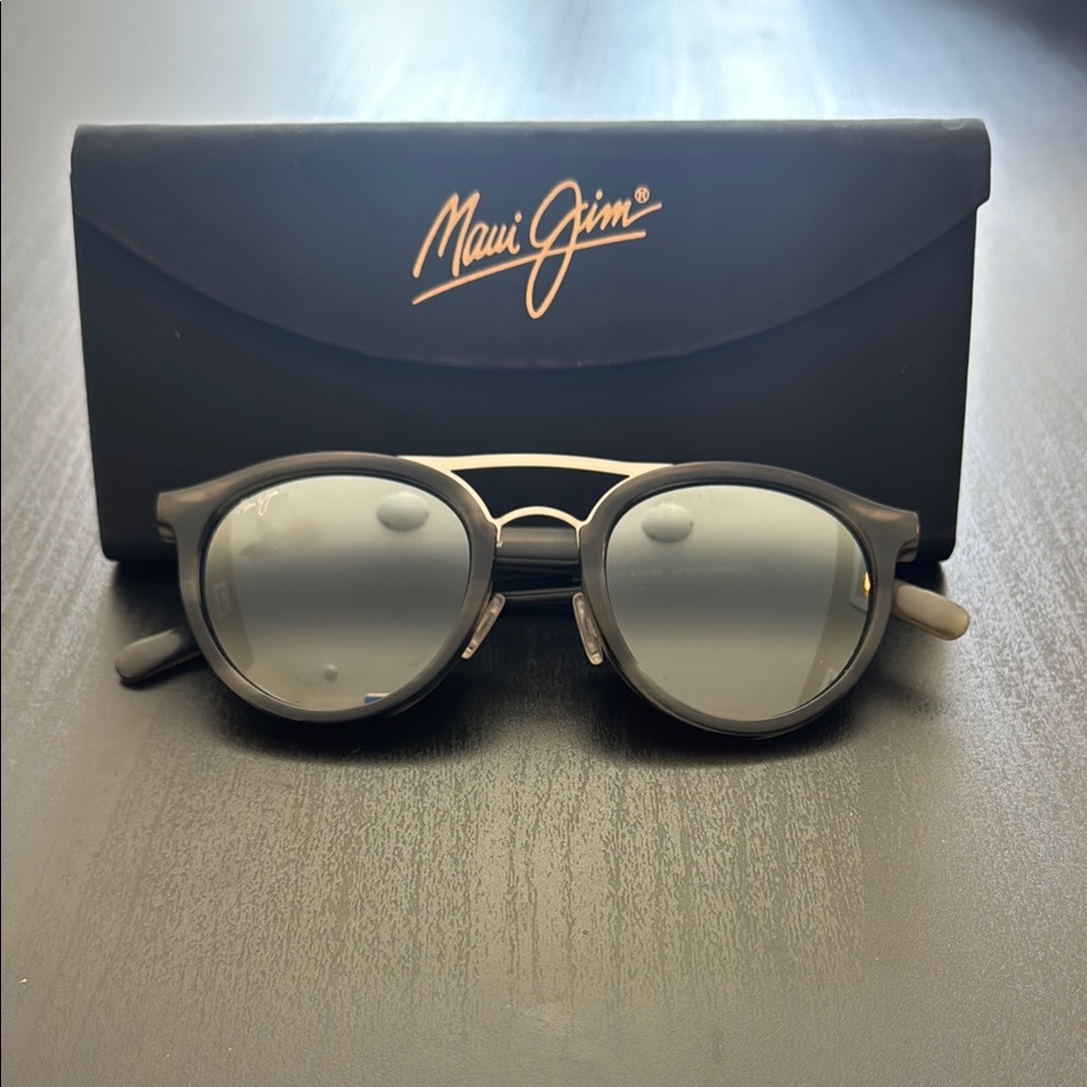 Maui Jim Black Sunglasses